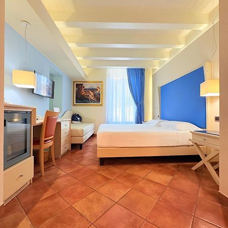 Portercole B&B Тропеа Екстер'єр фото
