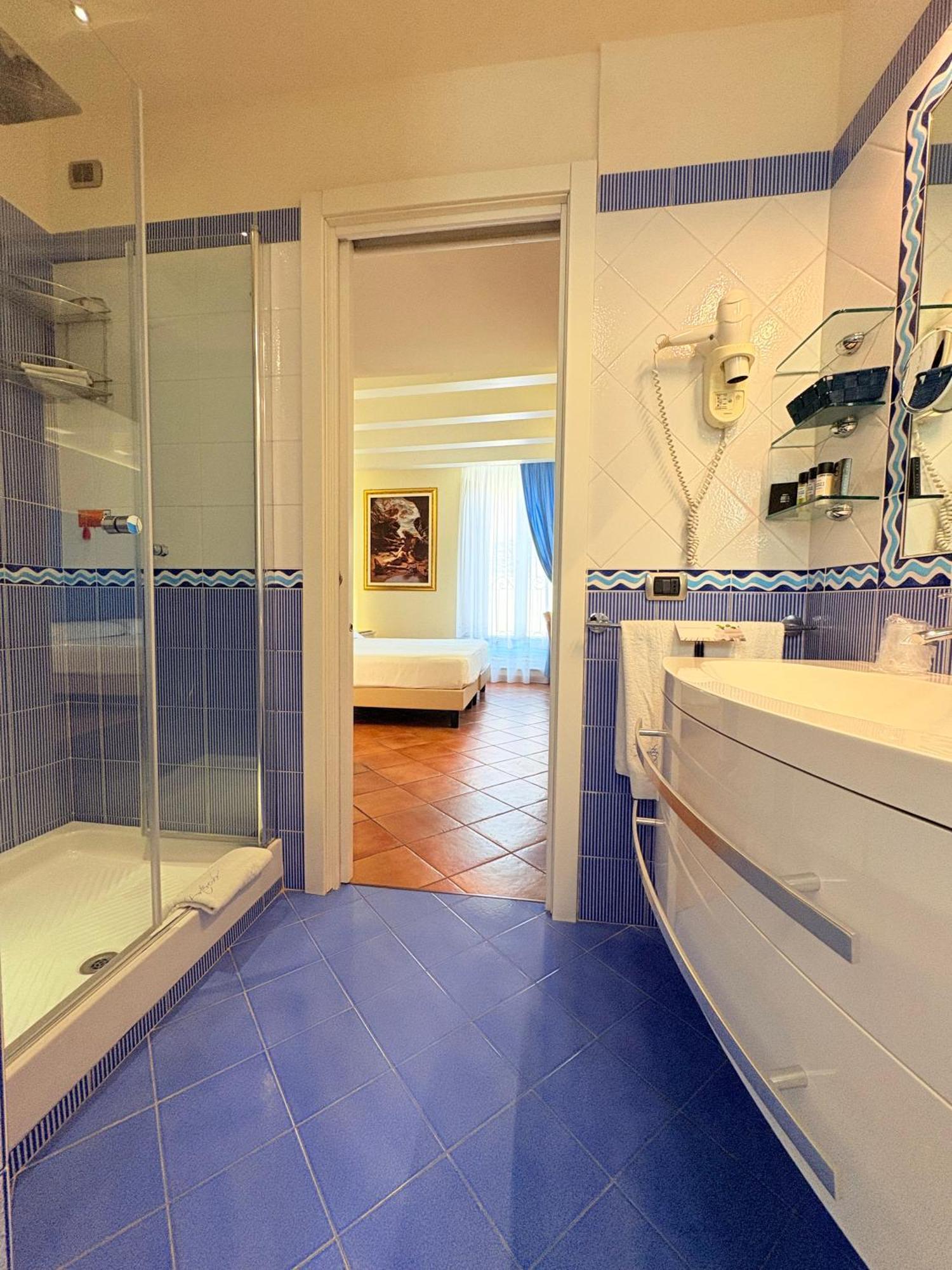 Portercole B&B Тропеа Екстер'єр фото