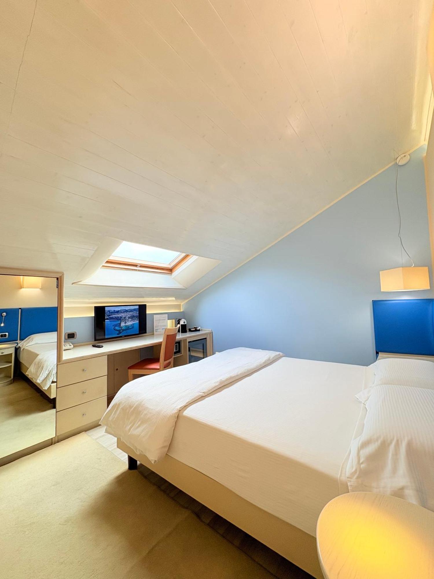 Portercole B&B Тропеа Екстер'єр фото